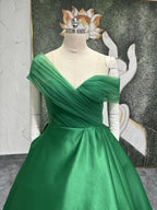 Chic Tea Length Green Ball Gown Party Dress