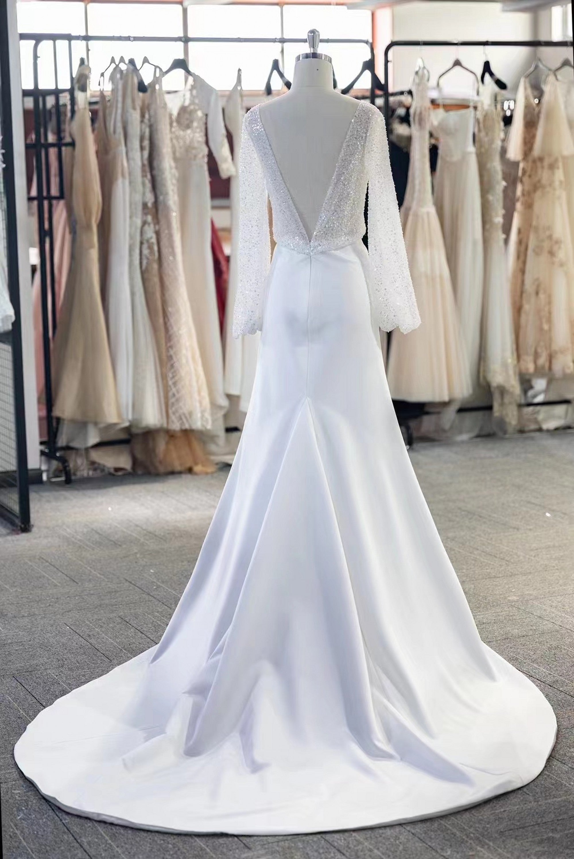 Sexy Deep V-back Long Sleeve Sequins Wedding Dress