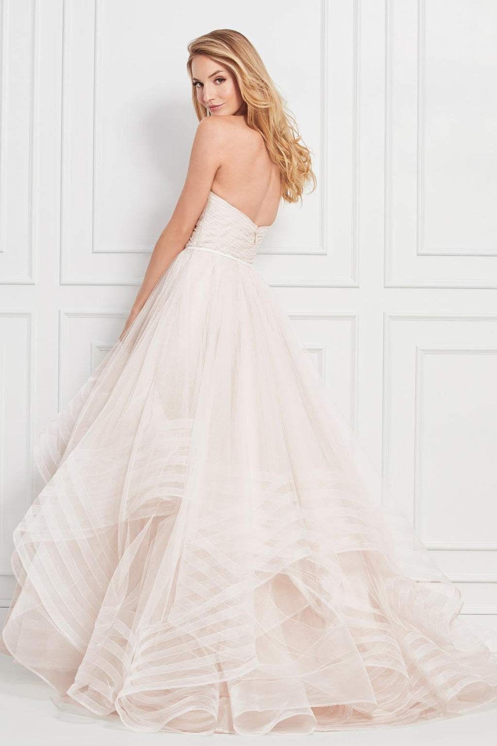 Strapless Cascading Ruffles Tulle Wedding Dress