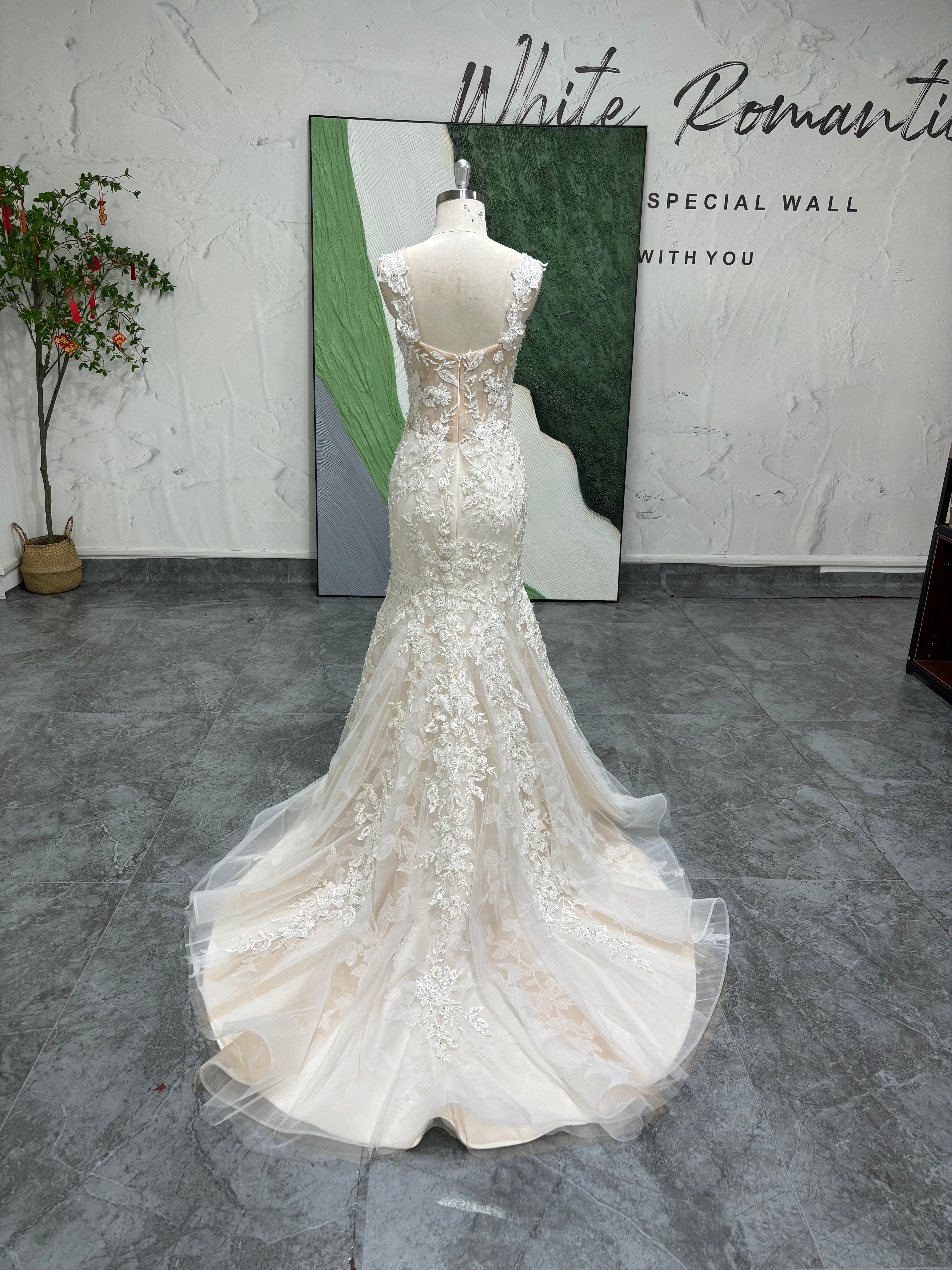 mermaid lace wedding dress
